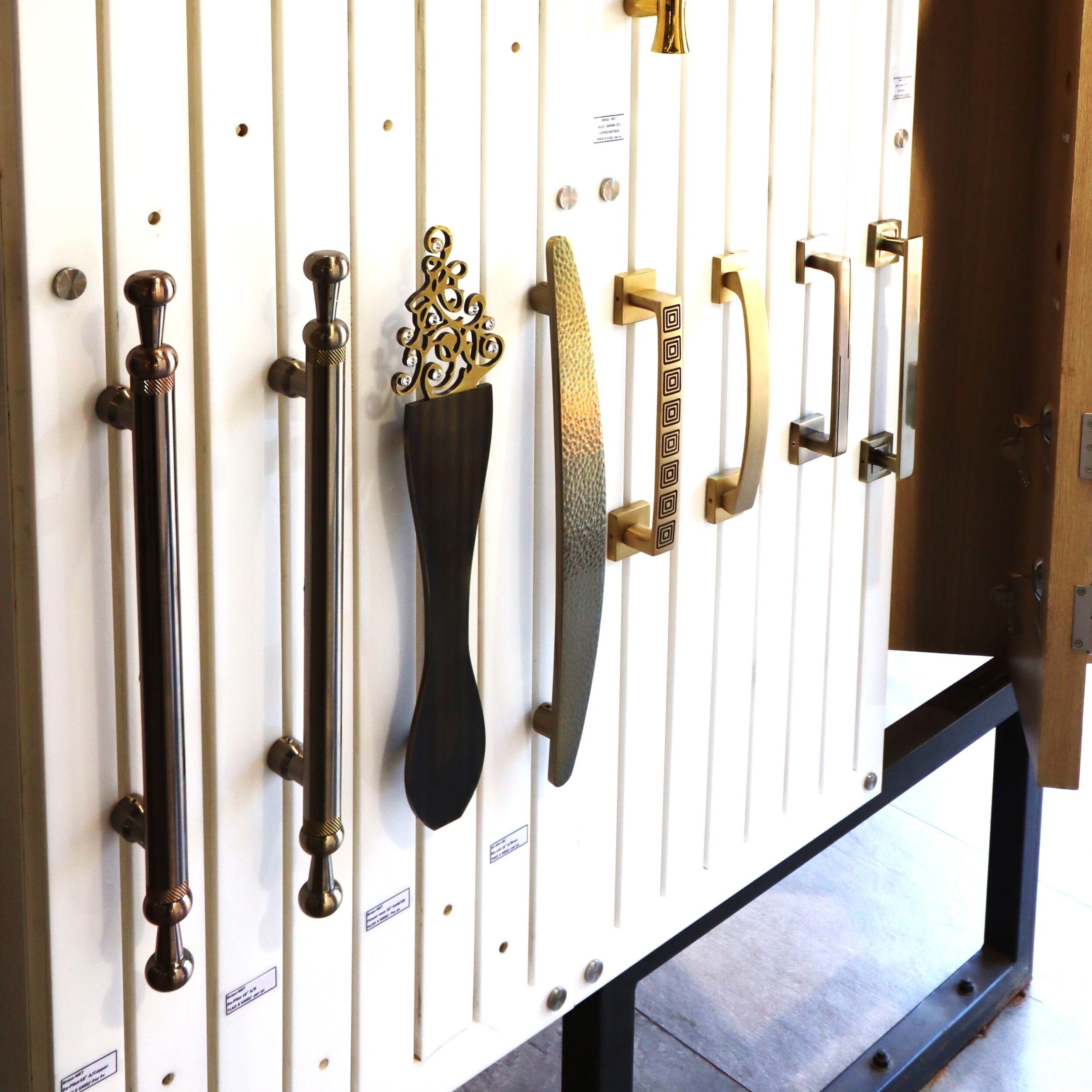 furniture-hardware hubli